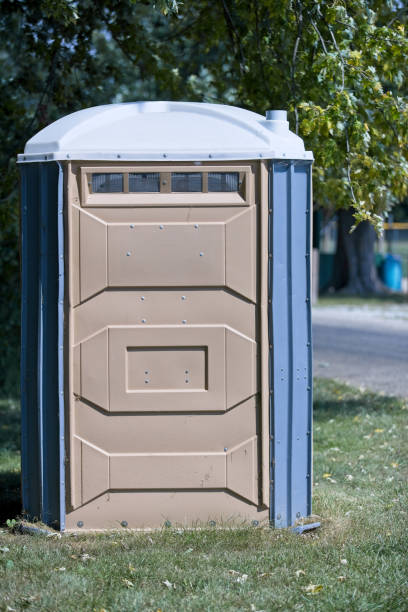 Portable Toilet Options We Offer in Salyersville, KY